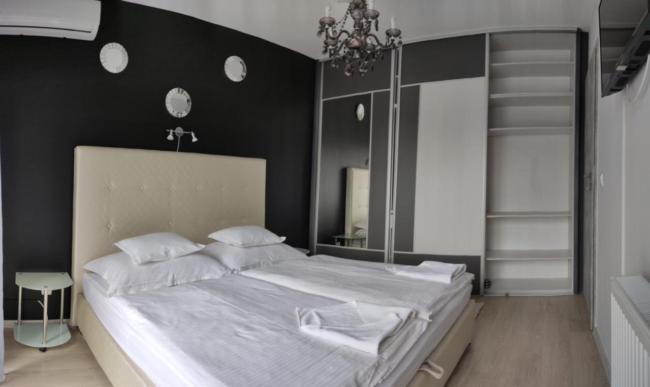 Ikon Apartman Hajdúszoboszló Esterno foto