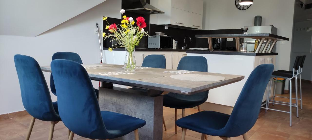 Ikon Apartman Hajdúszoboszló Esterno foto