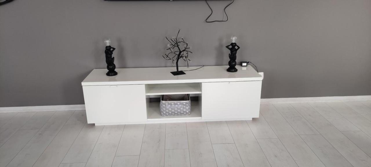 Ikon Apartman Hajdúszoboszló Esterno foto
