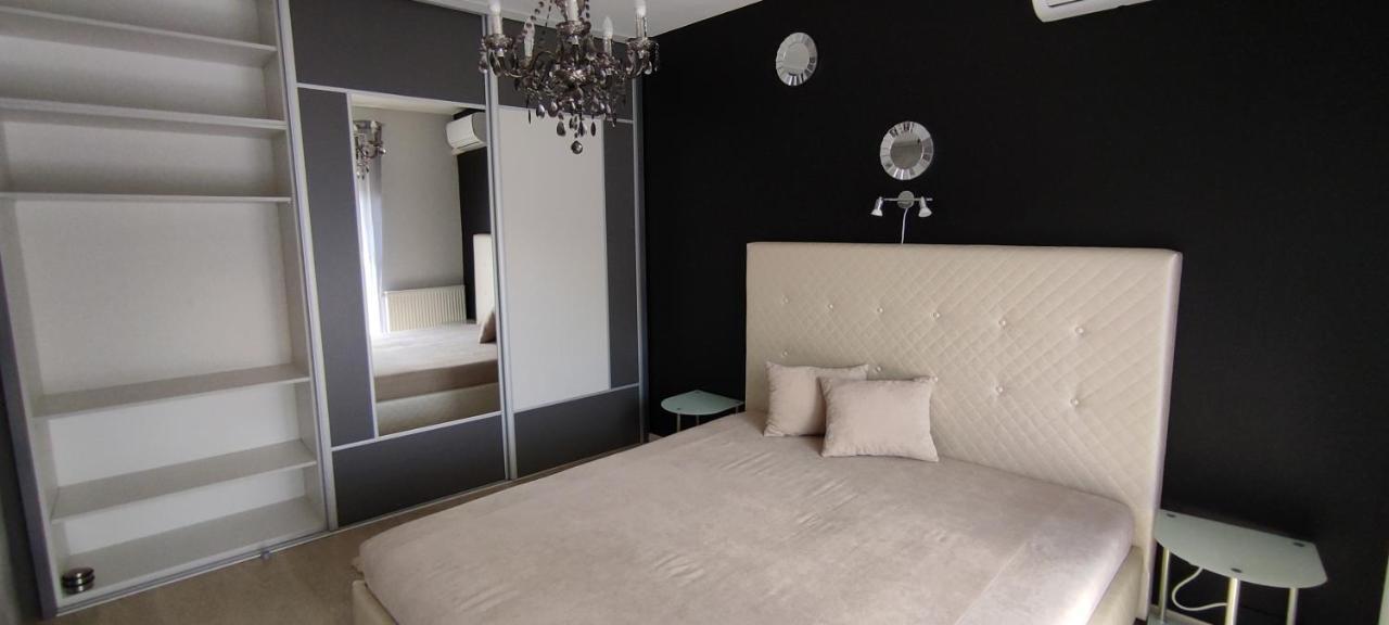 Ikon Apartman Hajdúszoboszló Esterno foto