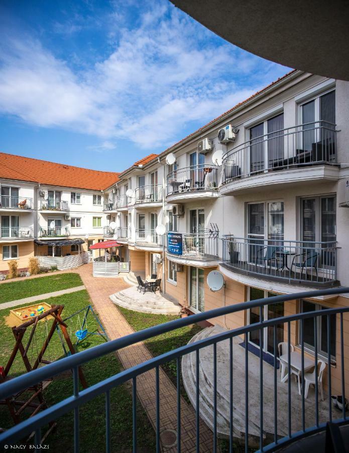 Ikon Apartman Hajdúszoboszló Esterno foto